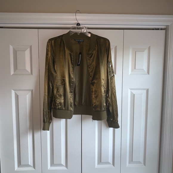 Jacket - Picture 2 of 4